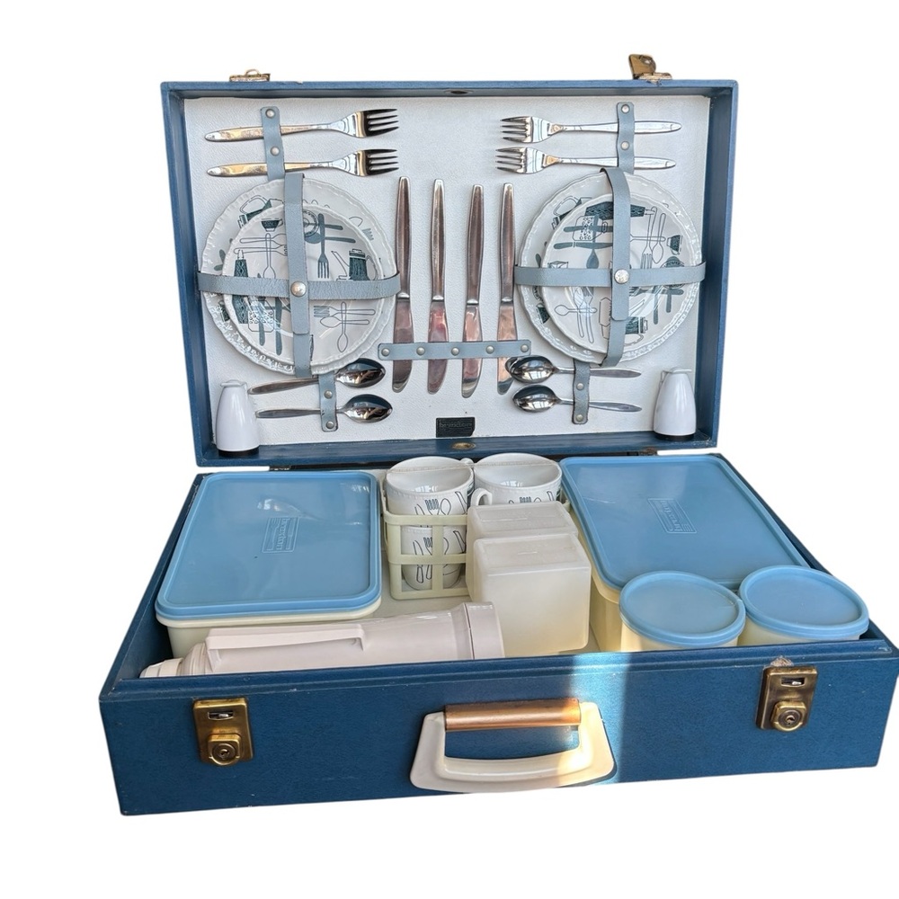 Vintage 1960's Fiesta picnic set Barker Brothers china and silverware 4 settings